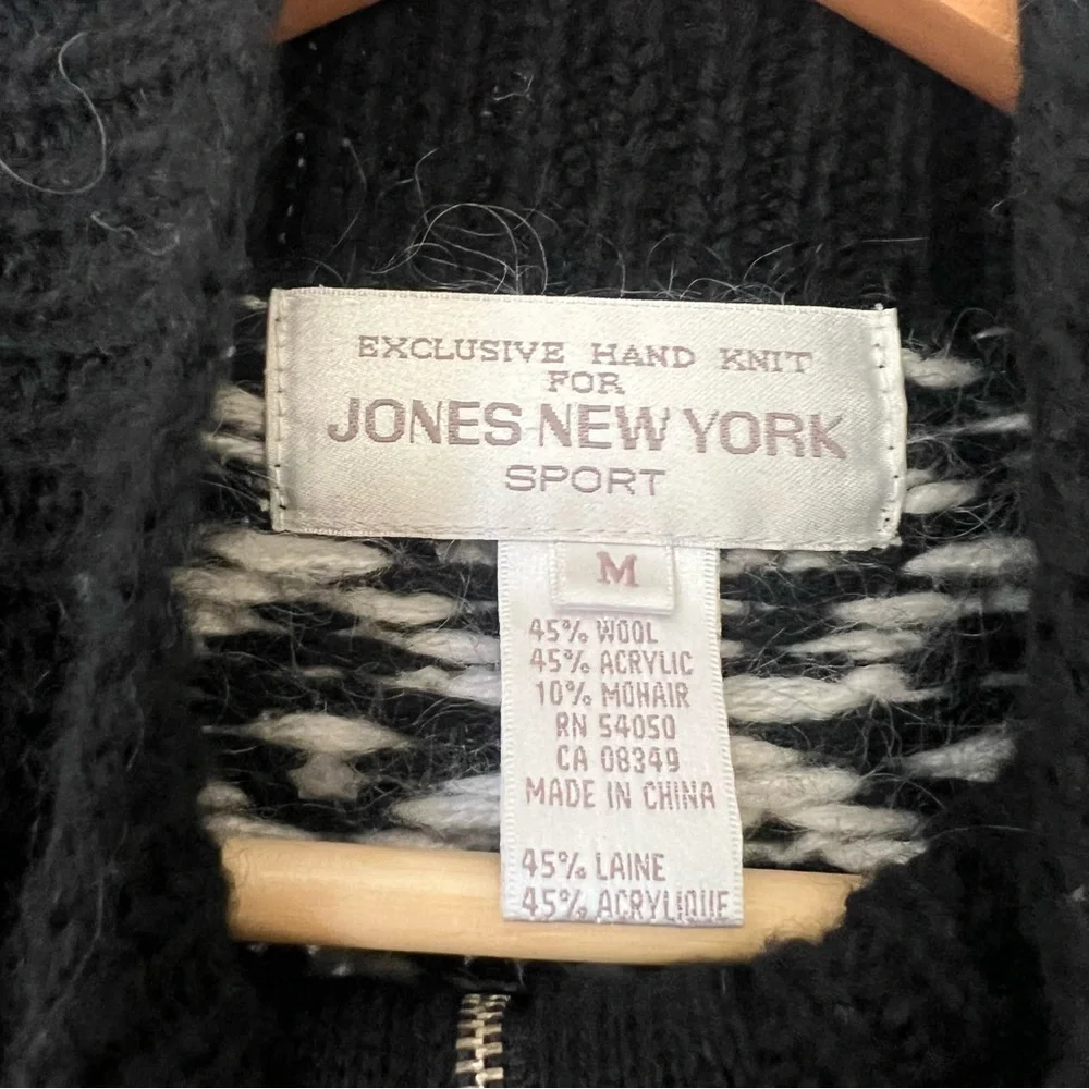 Jones New York zip 5” 27